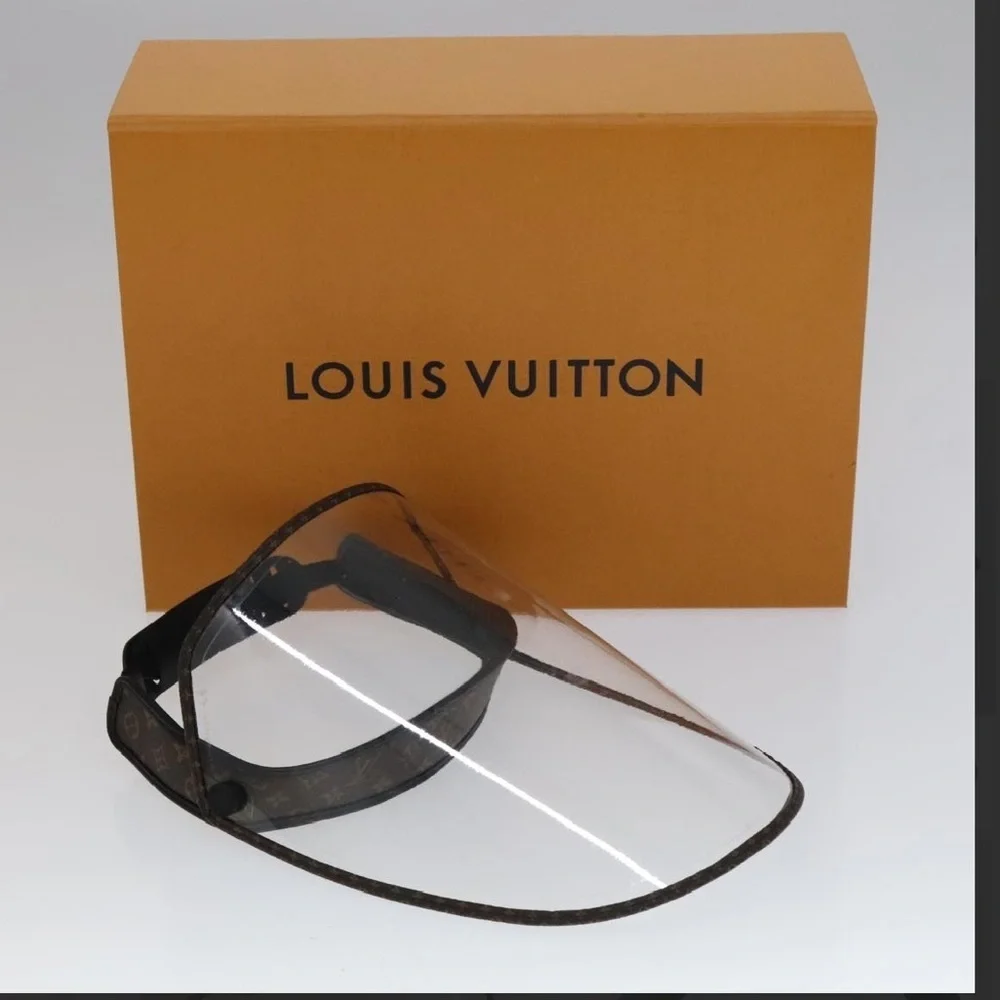 LOUIS VUITTON Monogram fish fryer Covid hate protector Viger LV Shield Sun Visor
